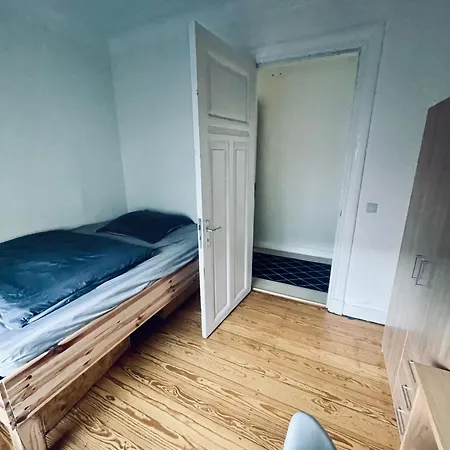 Wohnen im Herzen von St Pauli - Gästezimmer in geteilter Wohnung-2